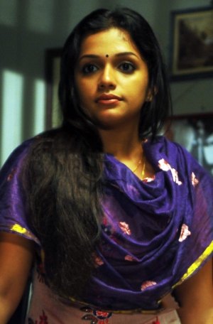 Hot Mallu Actress Ann Augustine (1)